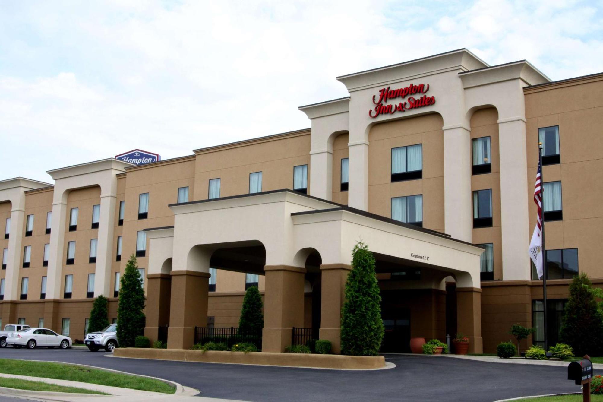 Hampton Inn & Suites Paducah Exterior photo